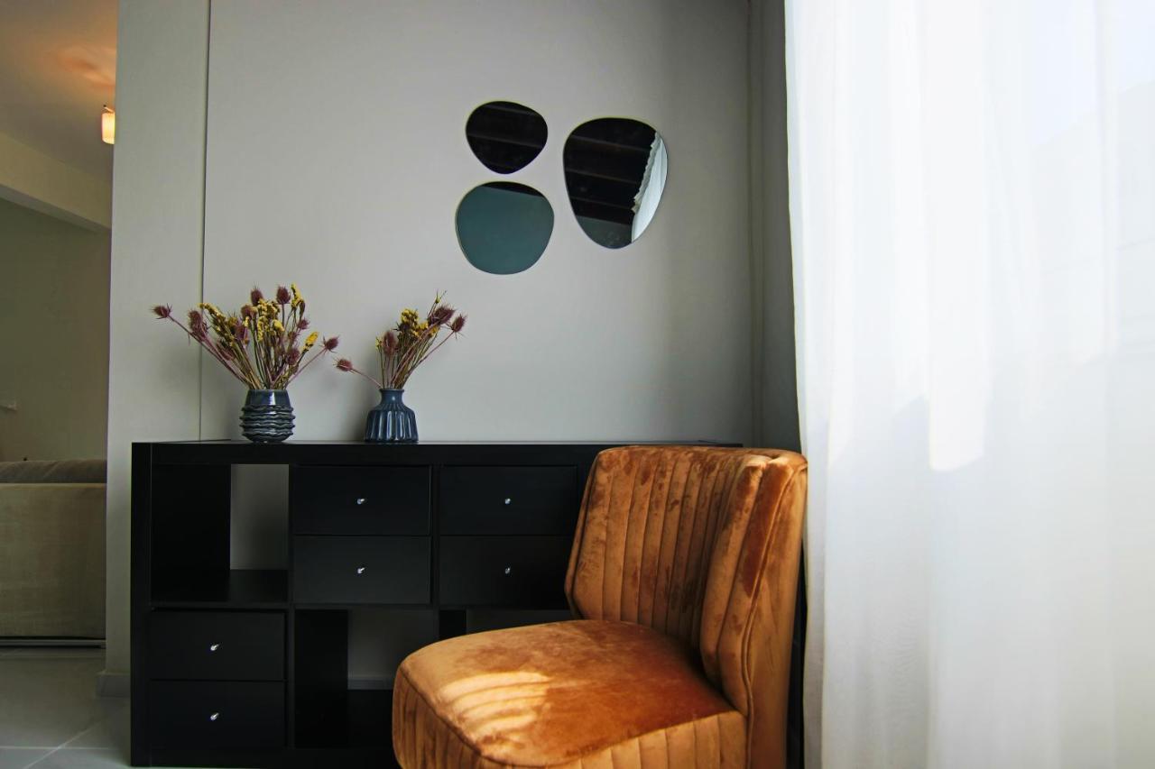 Phaedrus Living - City View Luxury Flat Harbour 03 Larnaca Exteriör bild