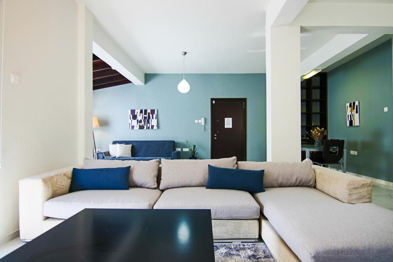 Phaedrus Living - City View Luxury Flat Harbour 03 Larnaca Exteriör bild
